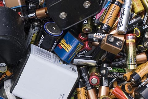 电池回收站_电瓶回收电话_报废铅酸电池回收价格